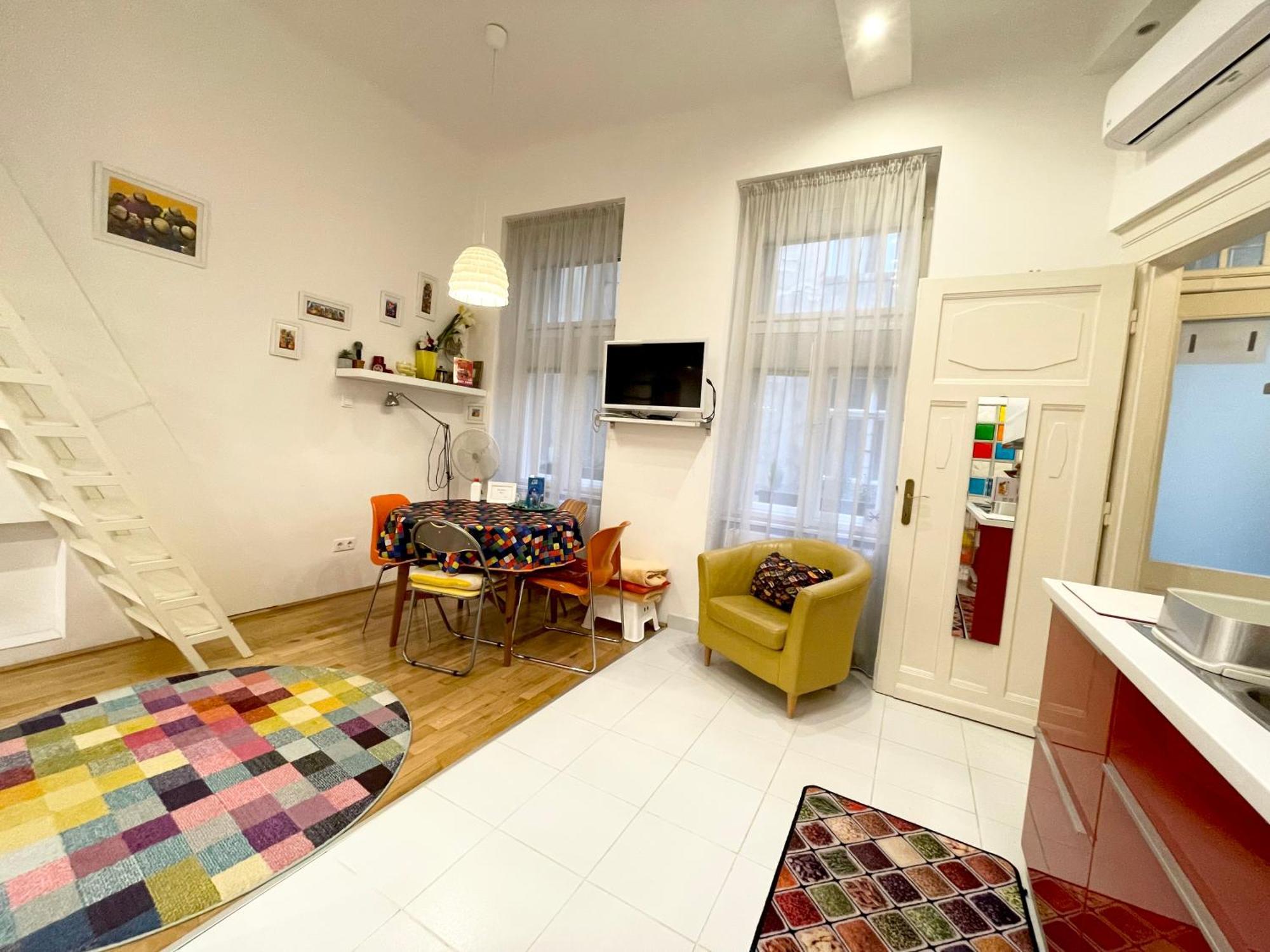 Apartament Rainbow Pearl At St Stephen' S Basilica Budapesta